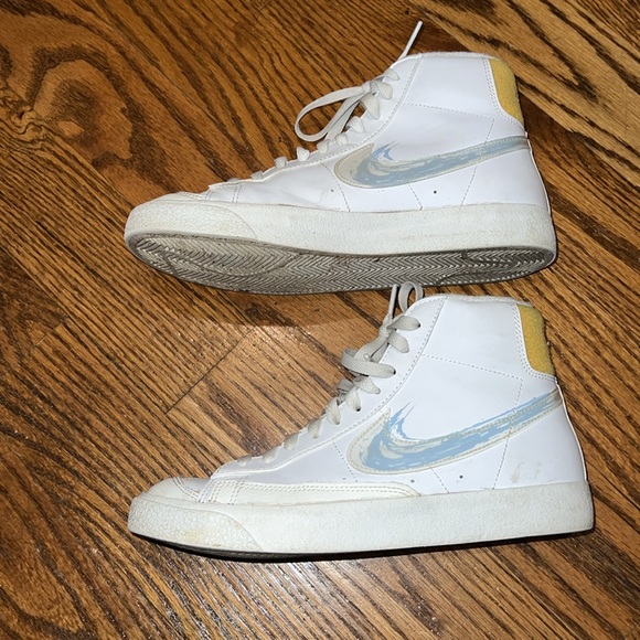 Nike Blazer Mid '77 GS 'Brushstroke - Royal Tint' size US Youth 6, Womens 7.5 - Picture 3 of 7